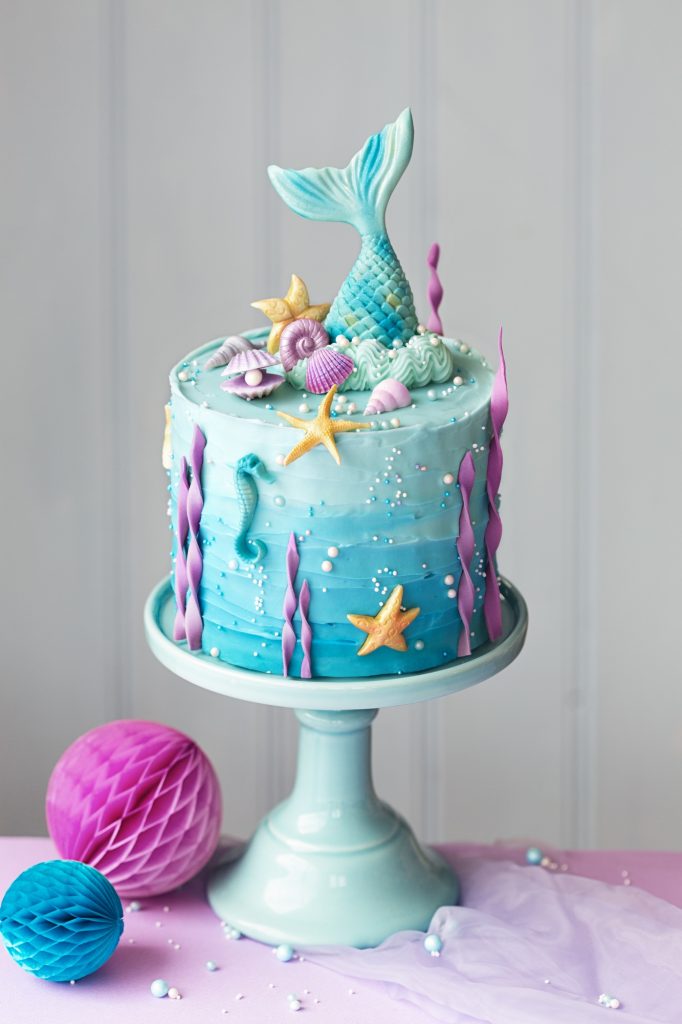 princess-themed cakes for girls