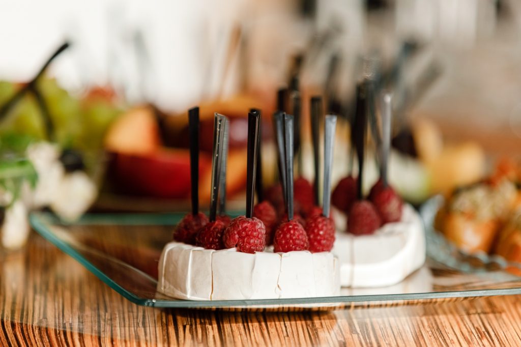Catering. Food for parties, corporate parties, conferences, forums, banquets. different kinds