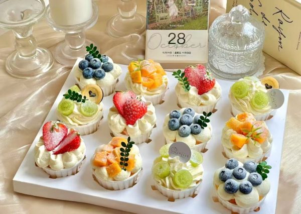 cakes for corporate anniversaries