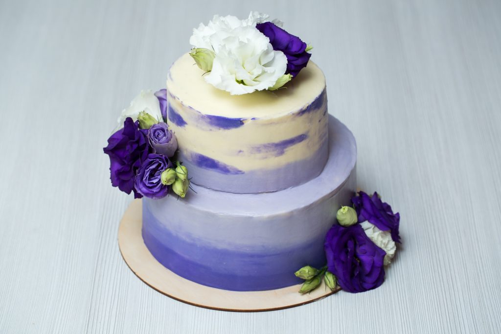 Wedding cake with flowers